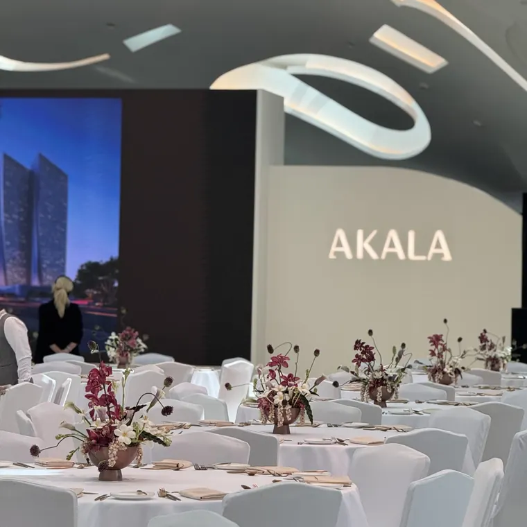 ARADA – Flower Supply — Table Art UAE event styling